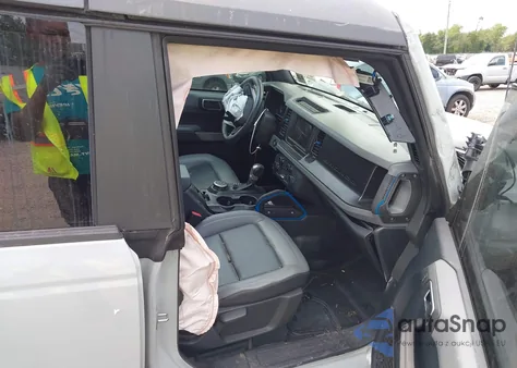 2022 Ford Bronco Black Diamond из США, поврежденный, VIN 1FMEE5DH0NLA87792